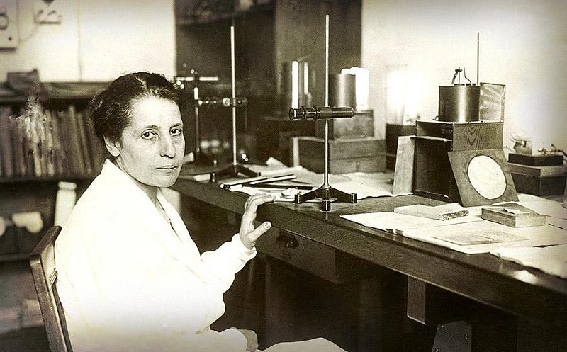 Dr. Chien-Shiung Wu in her laboratory